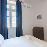 Charming In Appartement
