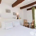 Charming In Apartment Valletta