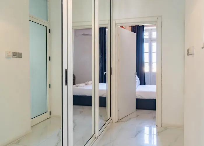 Charming In La Valeta