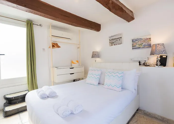 Apartamento Charming In *